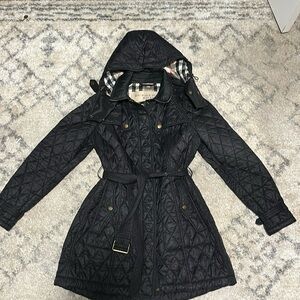 WOMENS BURBERRY COAT